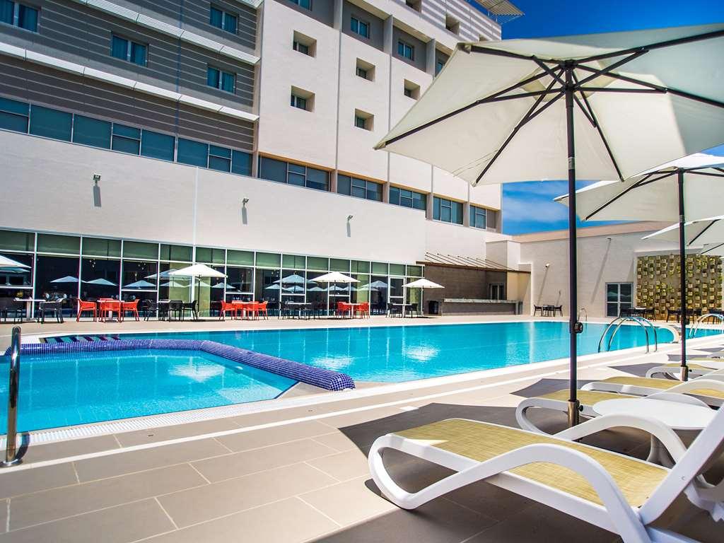 Golden Tulip Le Diplomate Hotel Котону Съоръжения снимка