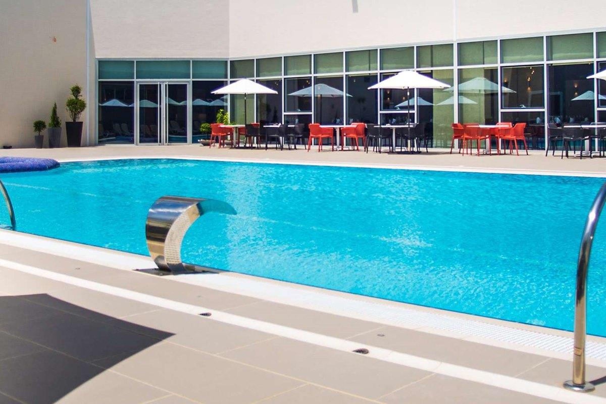Golden Tulip Le Diplomate Hotel Котону Екстериор снимка