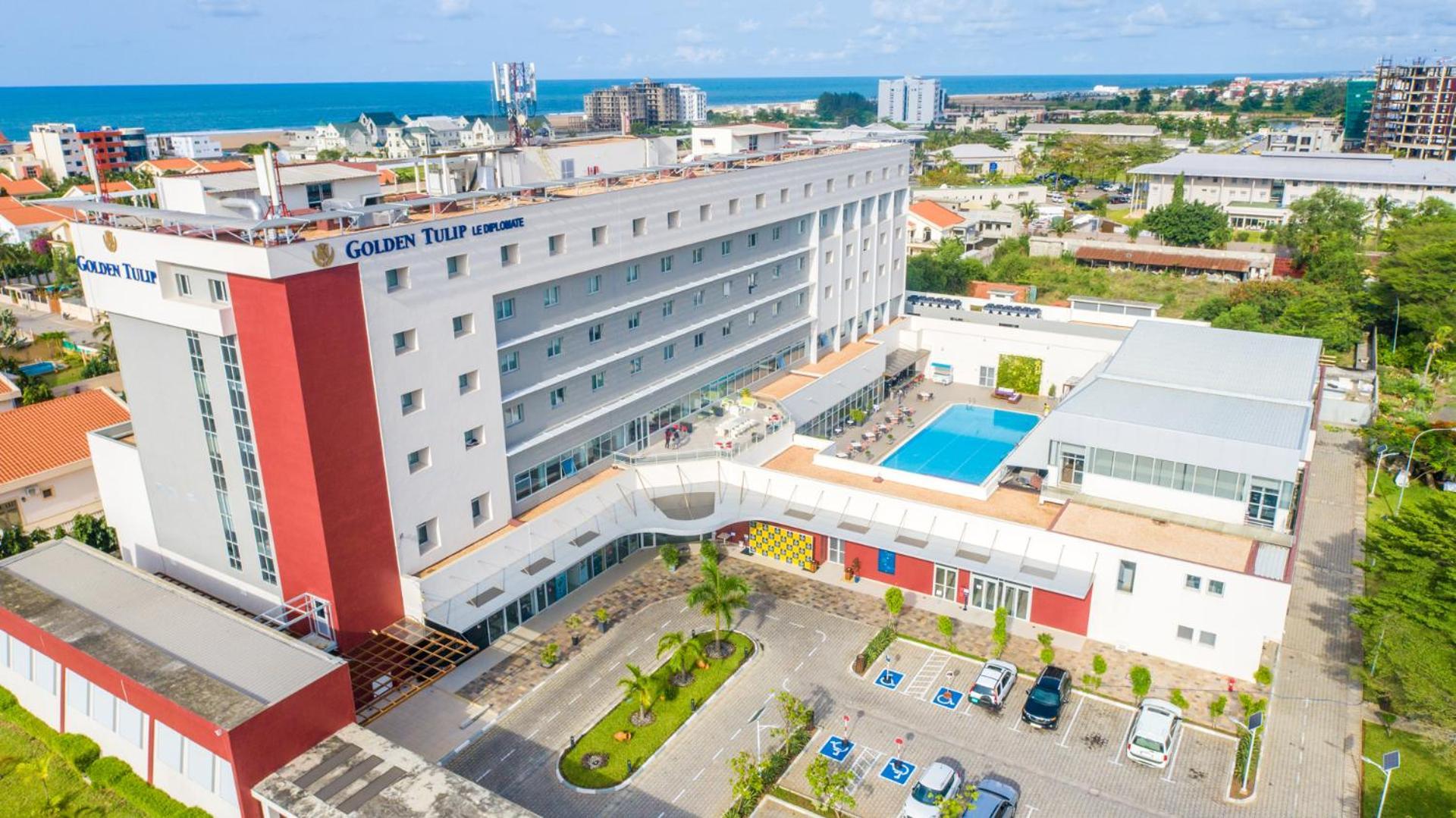 Golden Tulip Le Diplomate Hotel Котону Екстериор снимка