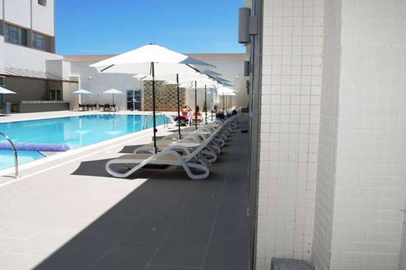 Golden Tulip Le Diplomate Hotel Котону Екстериор снимка